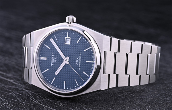 天梭表带掉色处理方法(图) 天梭表带掉色处理方法(图)