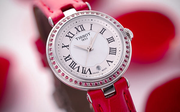 天梭腕表表盘有划痕解决办法推荐(图) 天梭腕表表盘有划痕解决办法推荐(图)