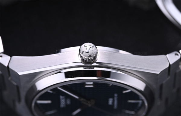 天梭手表进灰了处理办法是什么（图）